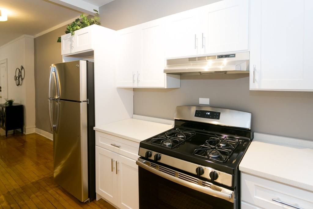 Apartment for rent at 439 Melrose #C3, Chicago, IL 60657