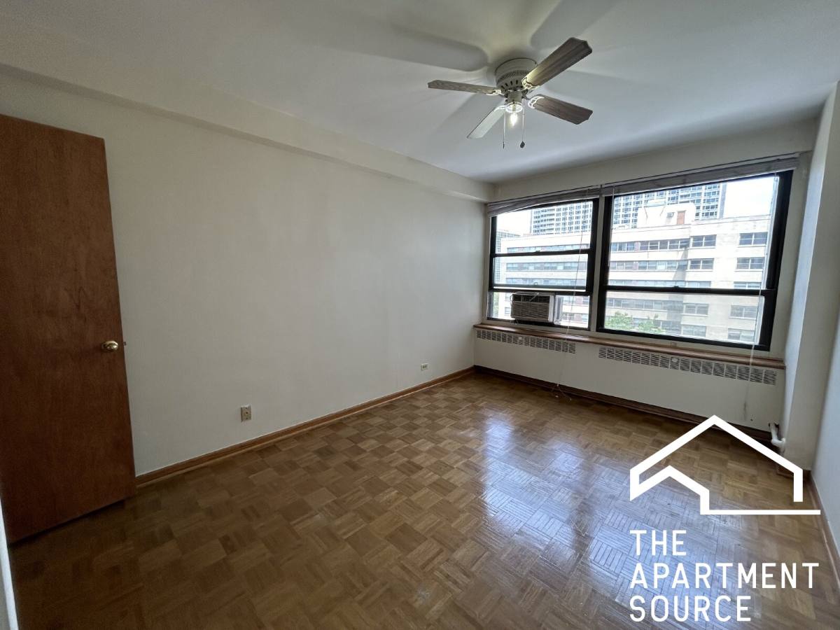 Apartment for rent at 4180 N Marine Dr #908, Chicago, IL 60613