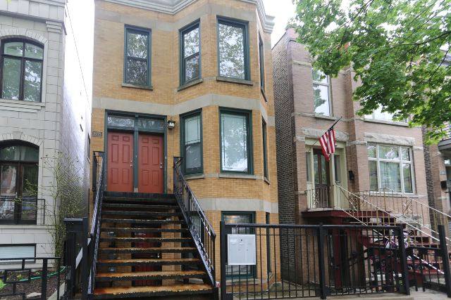 Apartment for rent at 1935 Wood #4, Chicago, IL 60622