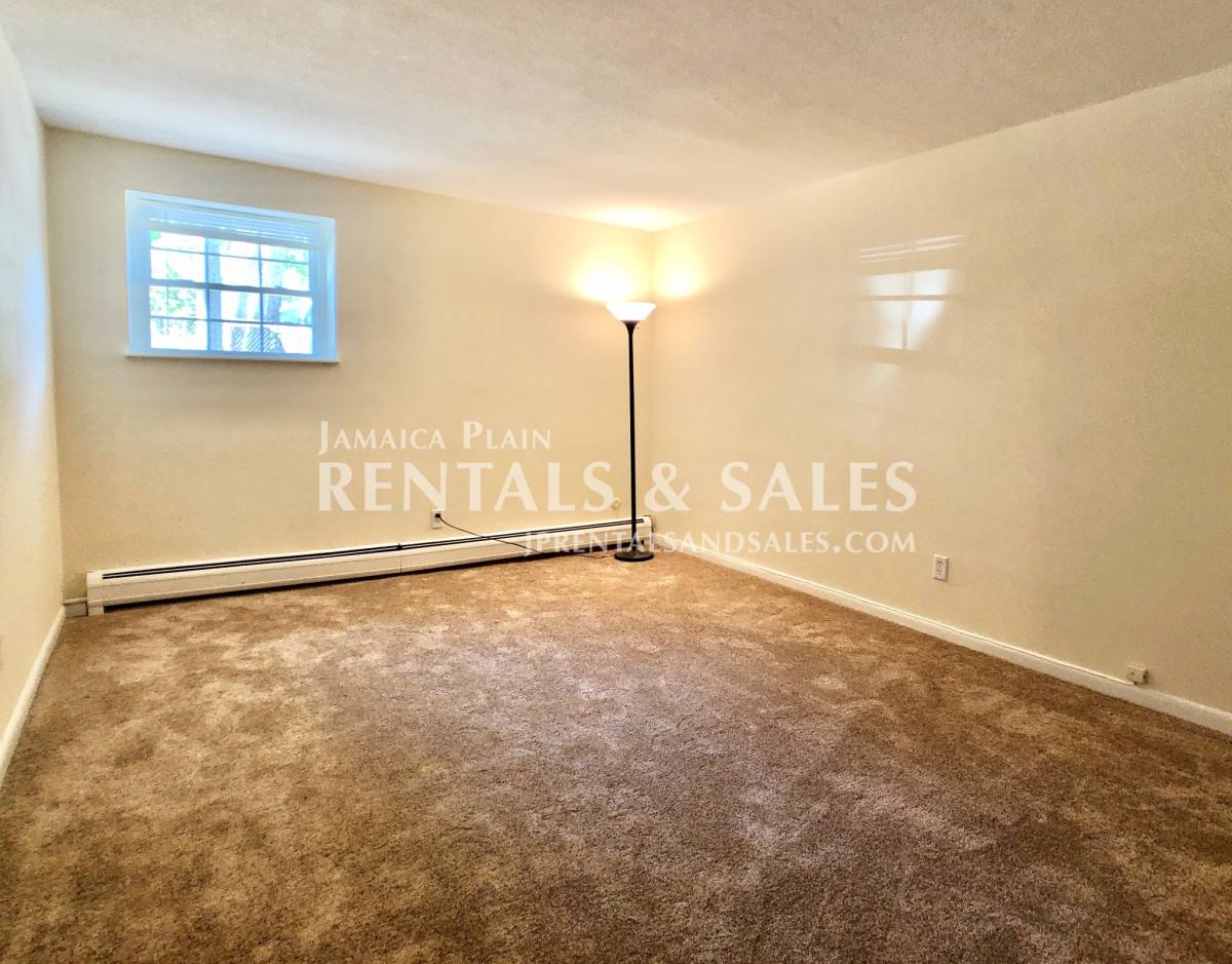 Apartment for rent at 804 Centre St #5, Jamaica Plain, MA 02130