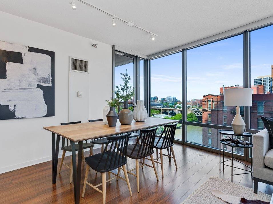 Apartment for rent at 520 N Kingsbury, Chicago, IL 60654