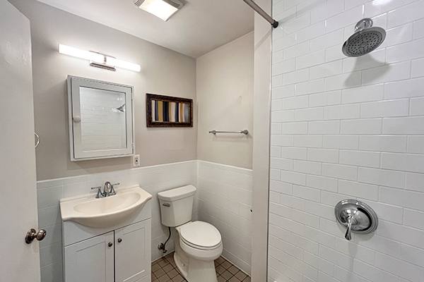 Apartment for rent at 162 Broadway #2, Somerville, MA 02145