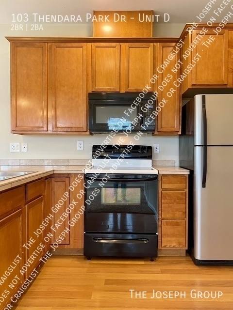 Townhouse for rent at 103 Thendara Park Dr #D, Everson, WA 98247