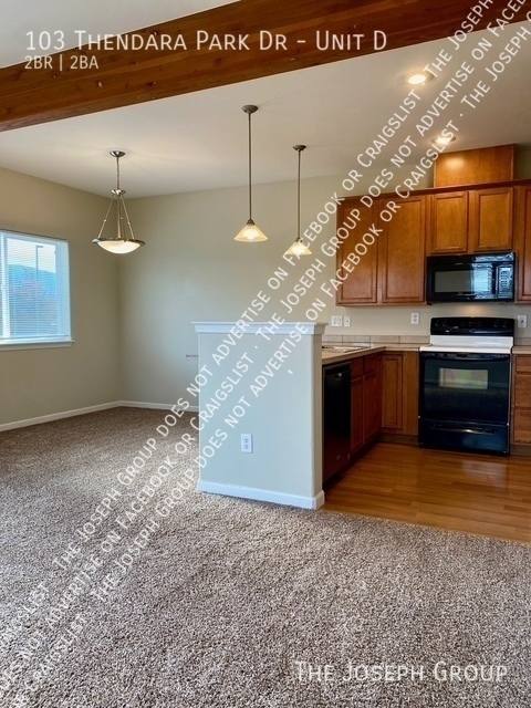 Townhouse for rent at 103 Thendara Park Dr #D, Everson, WA 98247