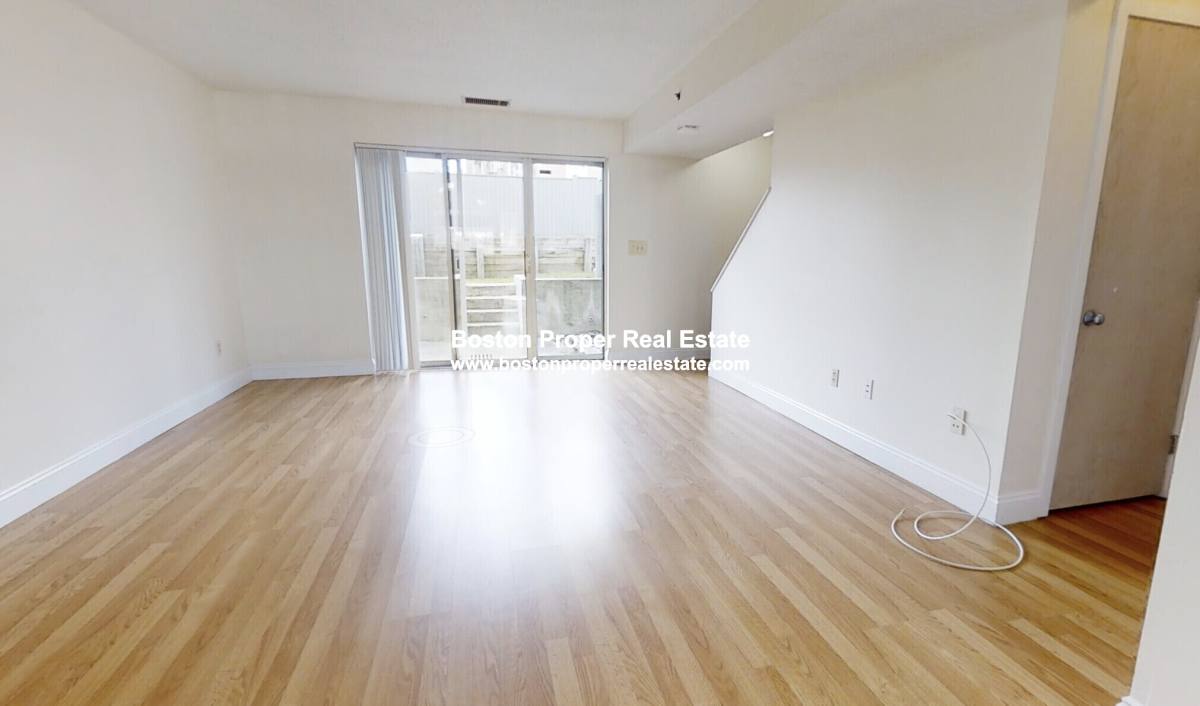 Townhouse for rent at 146 N Beacon St #A4, Brighton, MA 02135