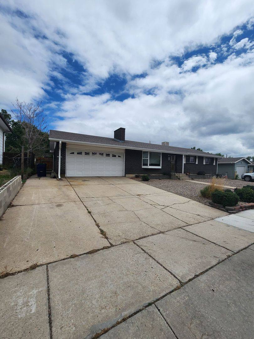 House for rent at 313 S Chelton Rd, Colorado Springs, CO 80910