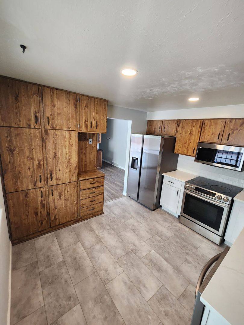 House for rent at 313 S Chelton Rd, Colorado Springs, CO 80910