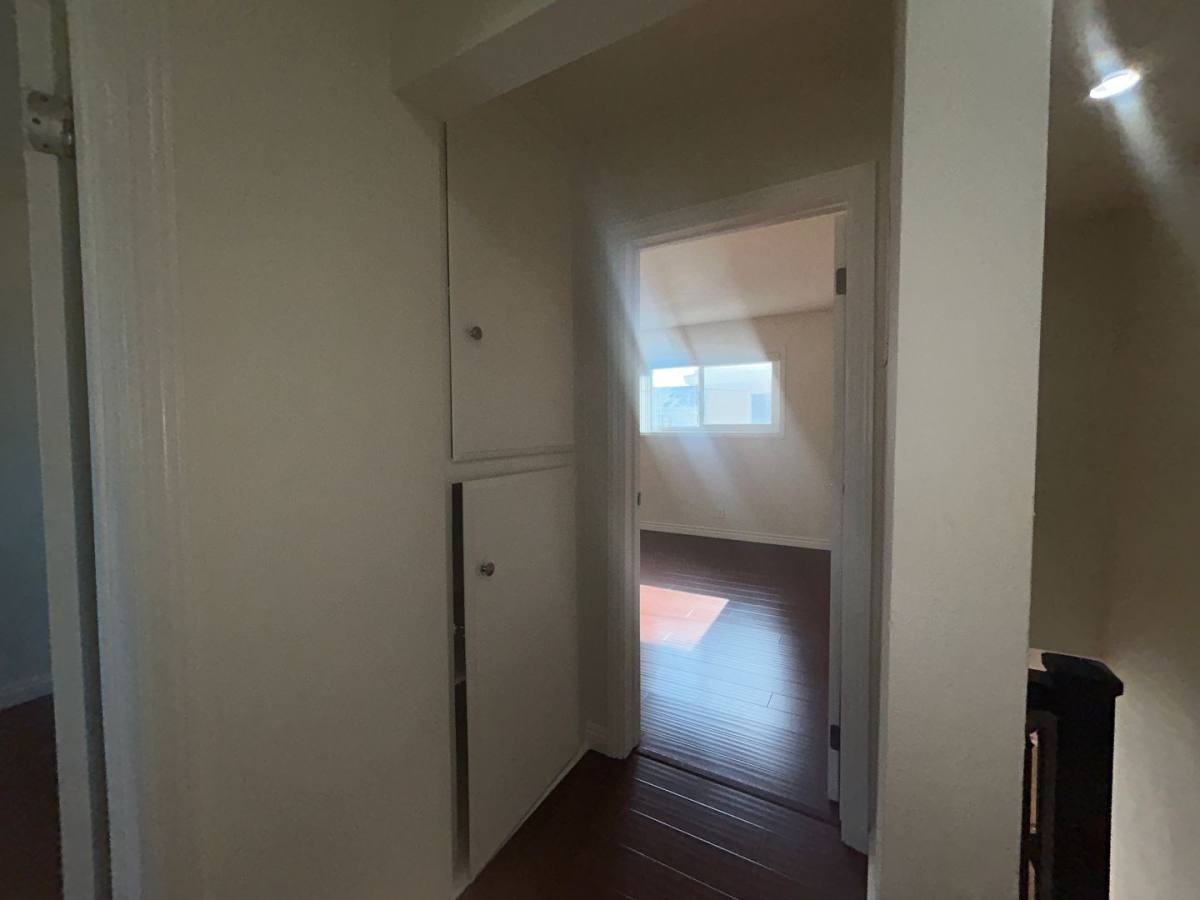 Apartment for rent at 7822 Newman Ave, Huntington Beach, CA 92647