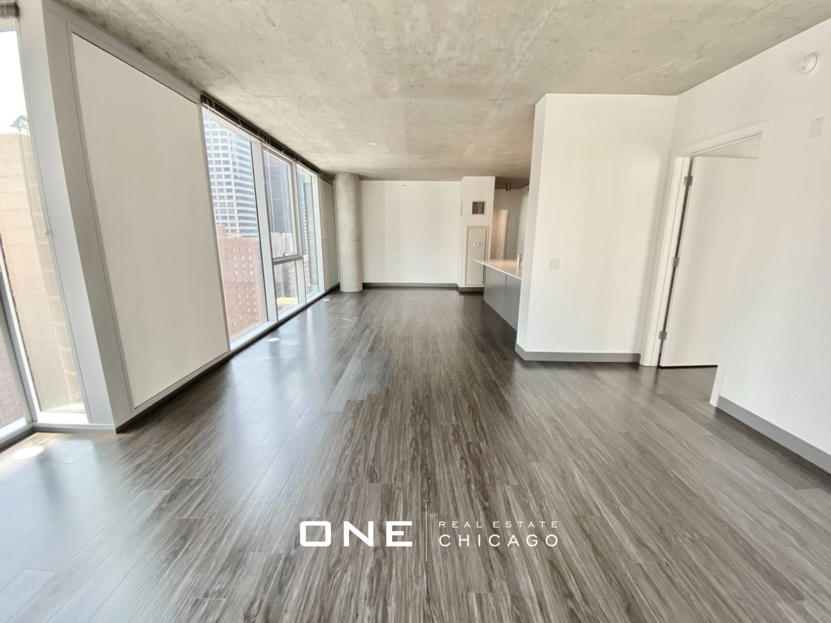Apartment for rent at 215 W Lake, Chicago, IL 60601