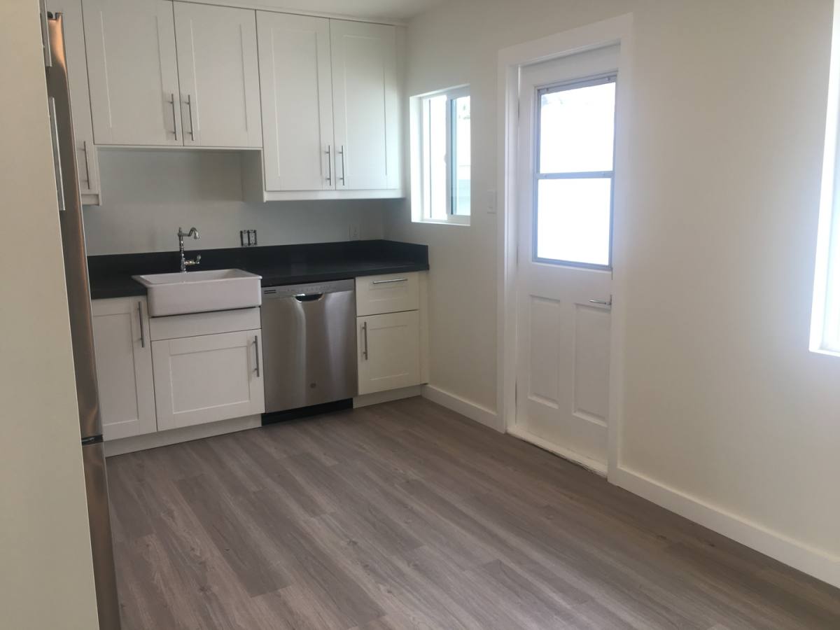 House for rent at 2076 Thomas Ave, San Diego, CA 92109