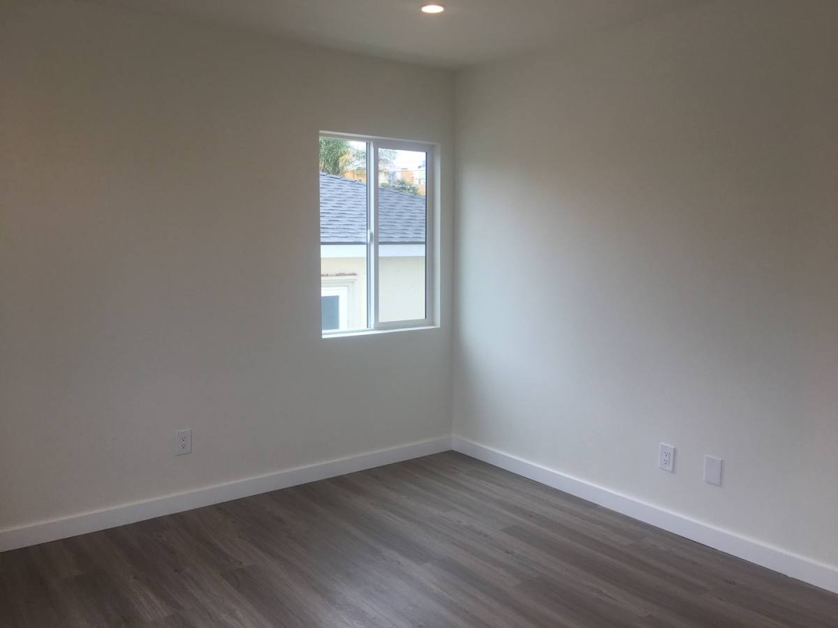 House for rent at 2076 Thomas Ave, San Diego, CA 92109