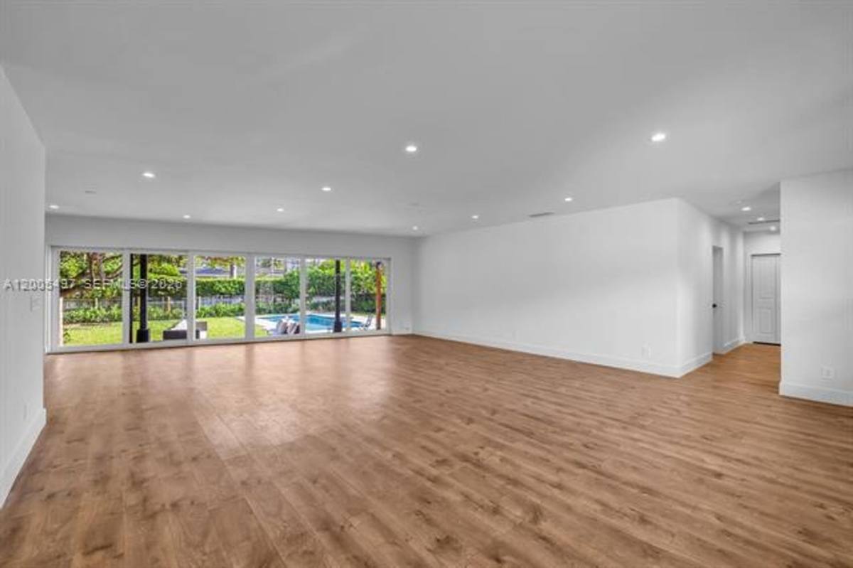 House for rent at 1411 NE 101st St, Miami, FL 33138