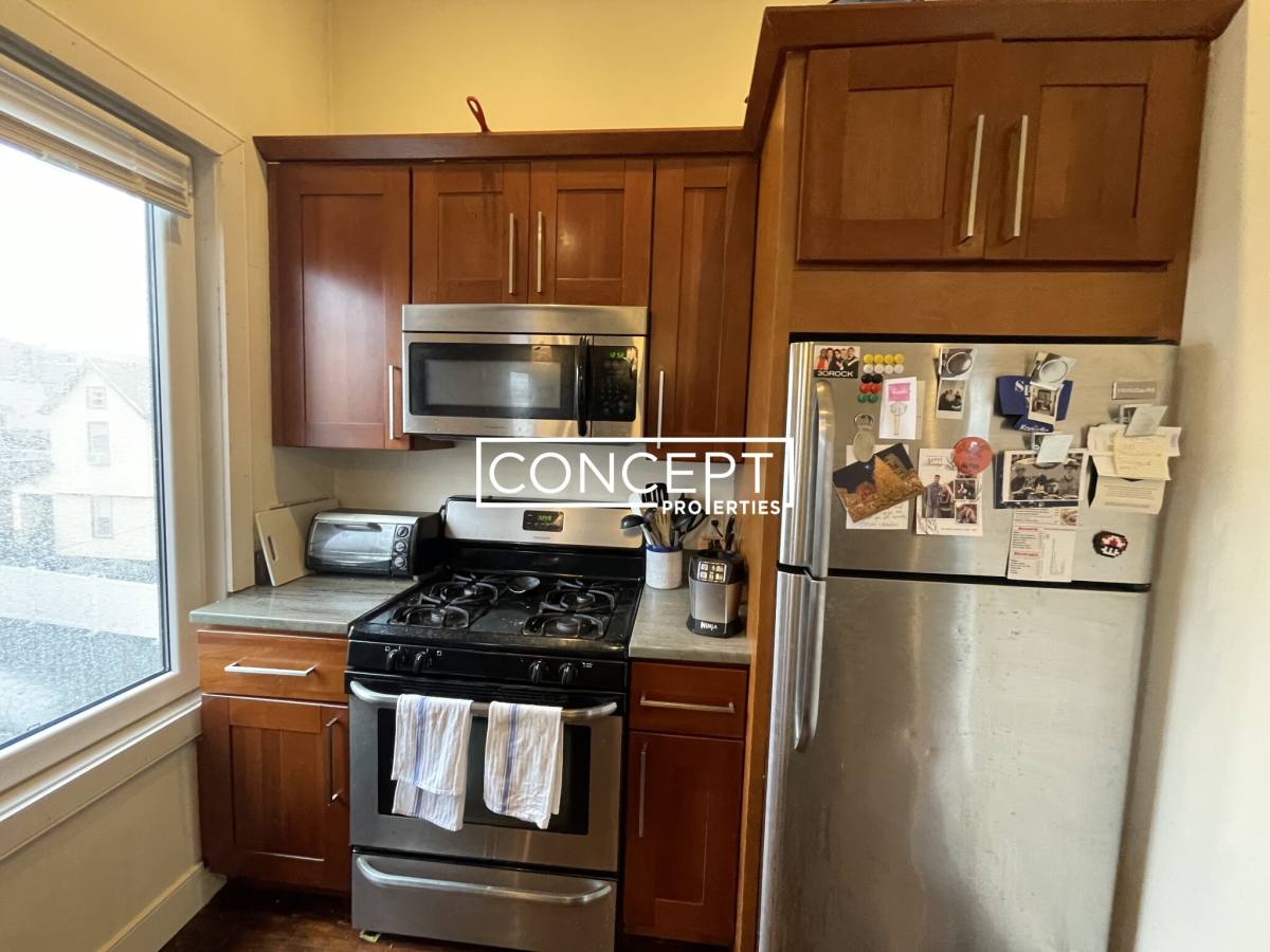 Apartment for rent at 5 Saint Margaret St #3, Dorchester, MA 02125