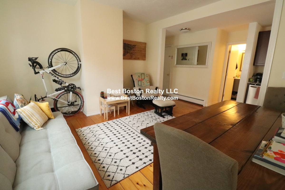 Apartment for rent at 70 Summer St #3R, Somerville, MA 02143