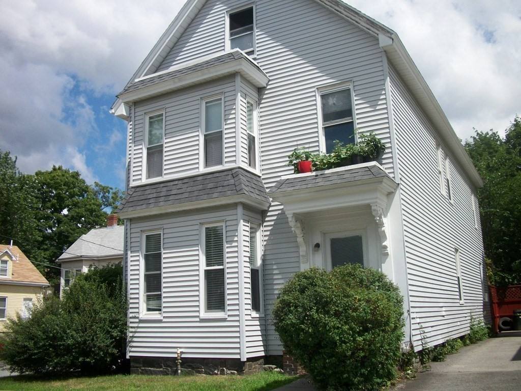 Apartment for rent at 176 Chestnut St #2, Waltham, MA 02453