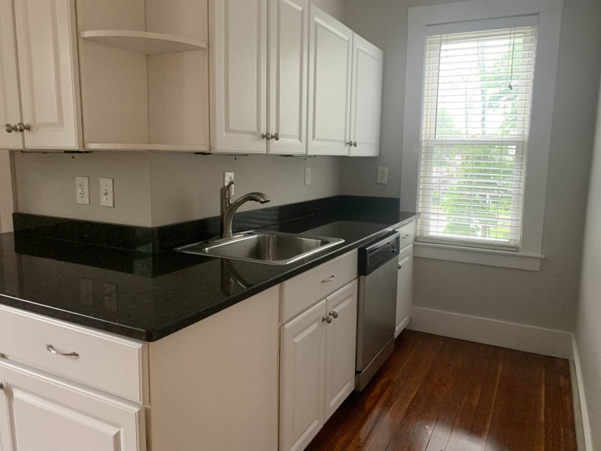 Apartment for rent at 176 Chestnut St #2, Waltham, MA 02453