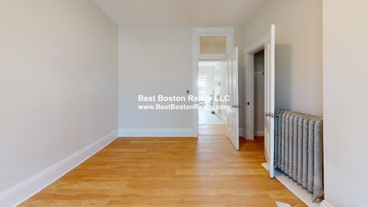 Apartment for rent at 156 School St #6, Somerville, MA 02143