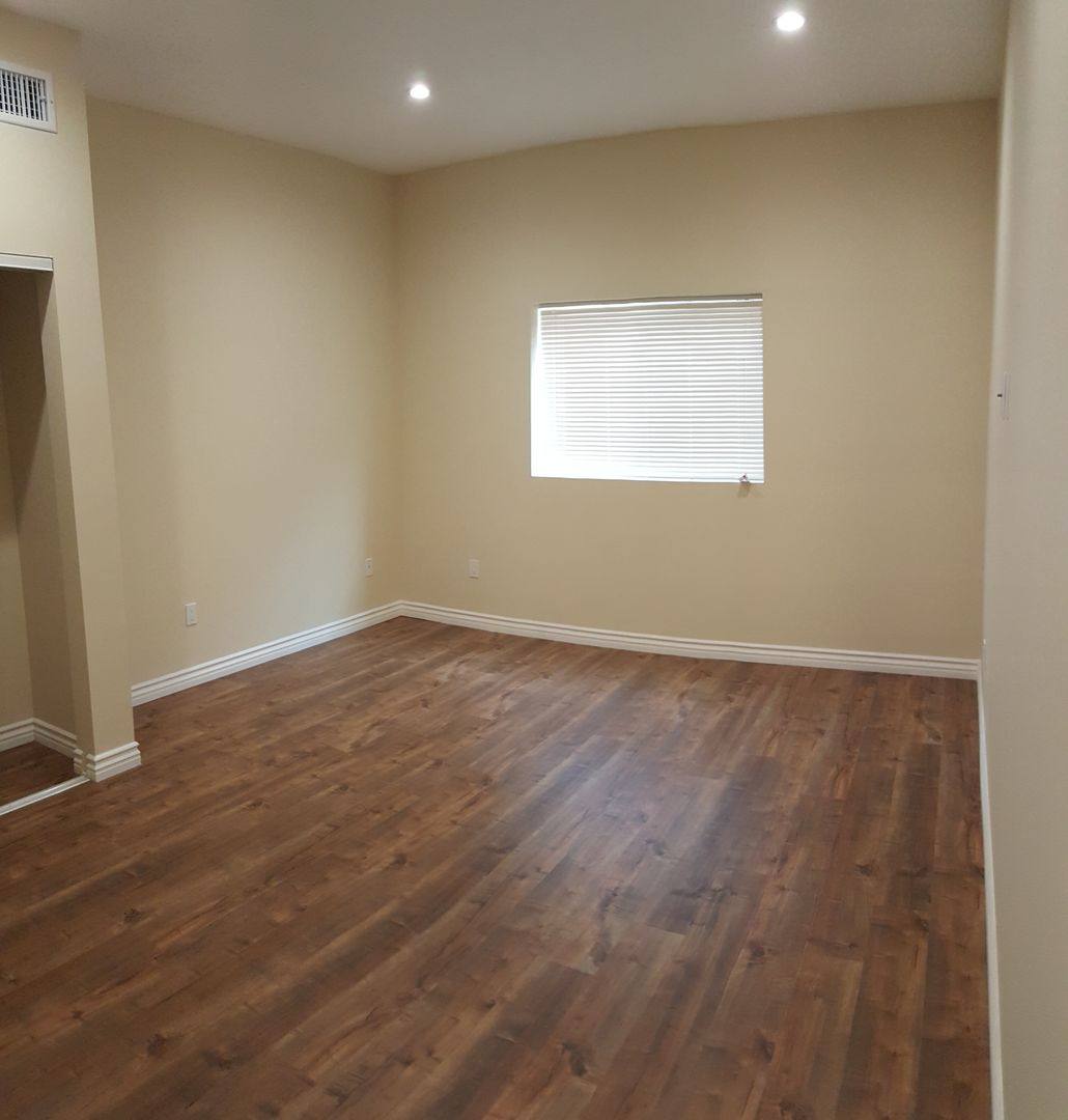 Apartment for rent at 3334-3336 Drew St, Los Angeles, CA 90065