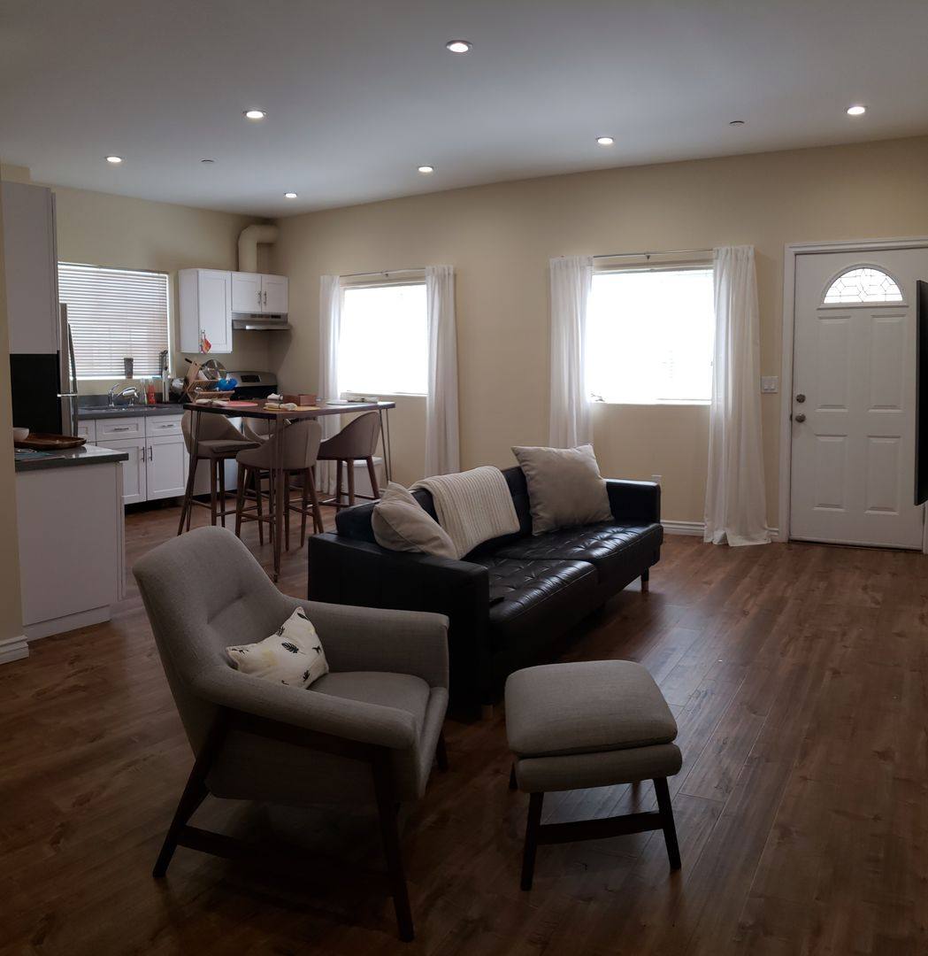 Apartment for rent at 3334-3336 Drew St, Los Angeles, CA 90065