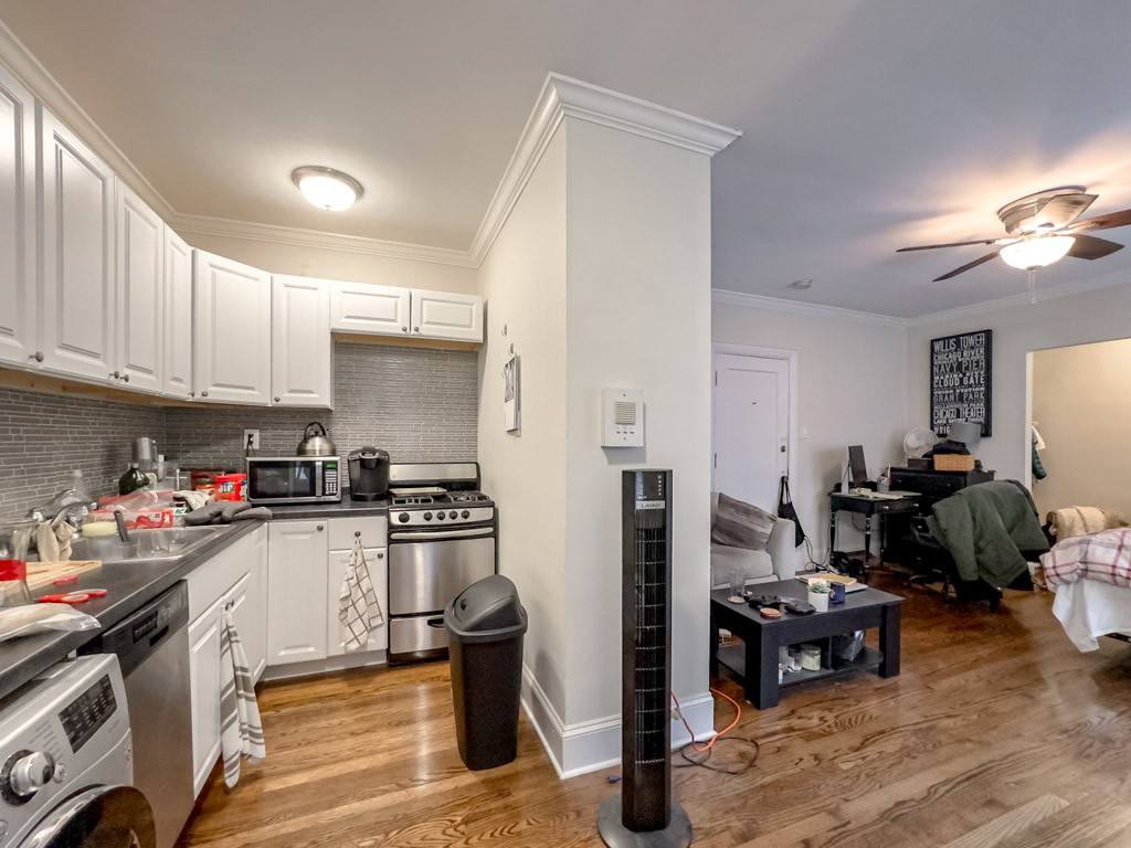 Apartment for rent at 2127 Dayton #P302, Chicago, IL 60614