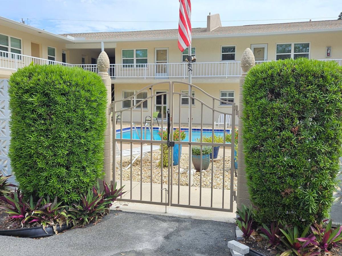 Condo for rent at 509 Venice Ave W, Venice, FL 34285