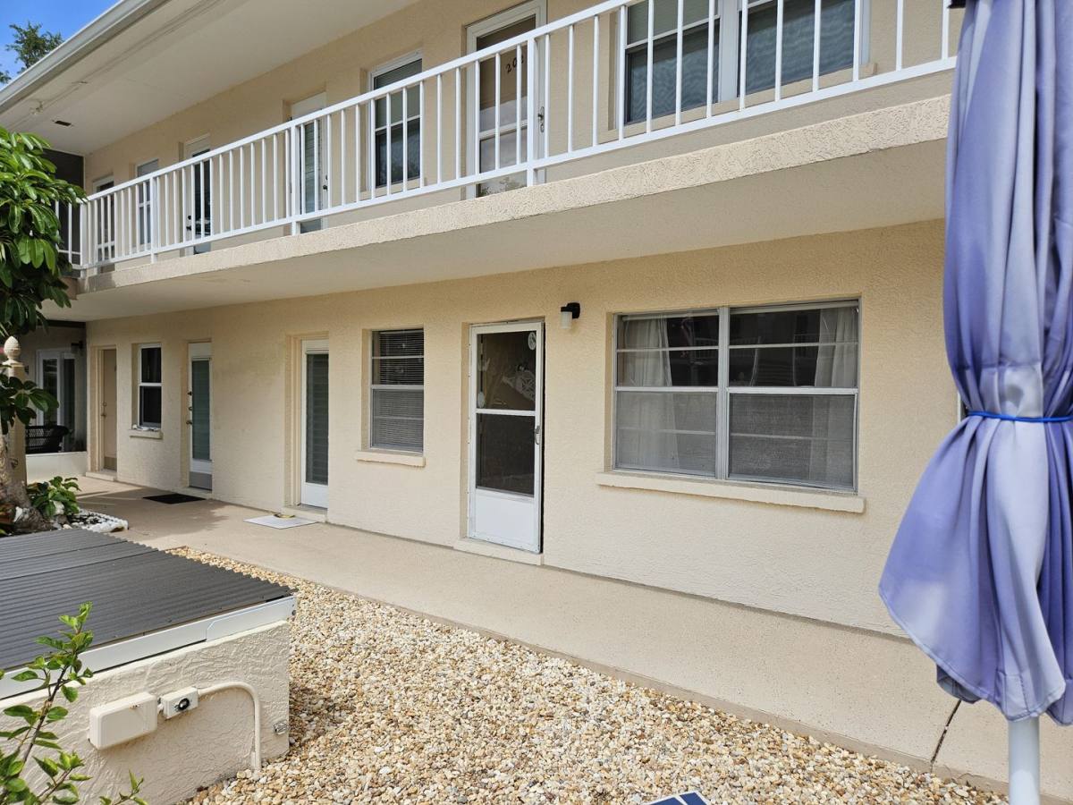 Condo for rent at 509 Venice Ave W, Venice, FL 34285