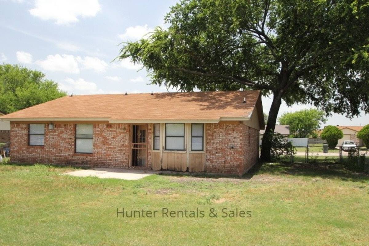 House for rent at 3801 Madison Dr, Killeen, TX 76543