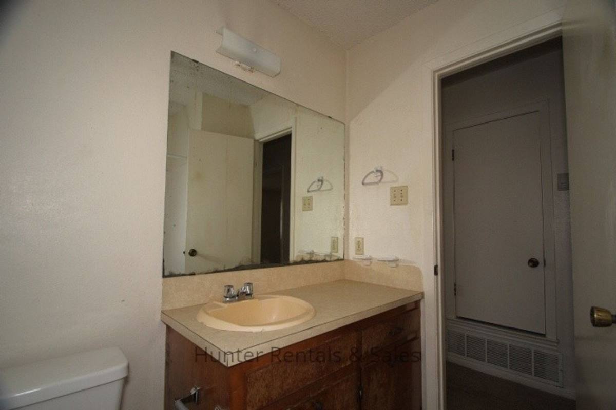 House for rent at 3801 Madison Dr, Killeen, TX 76543