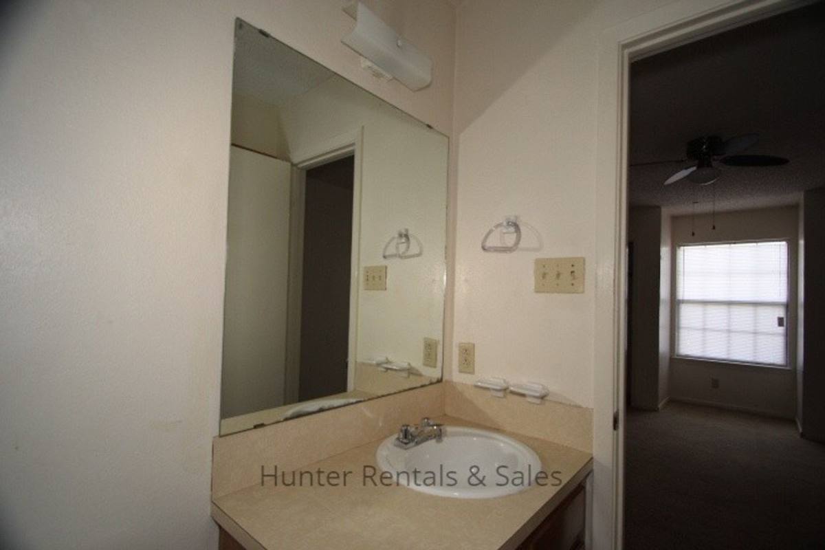 House for rent at 3801 Madison Dr, Killeen, TX 76543