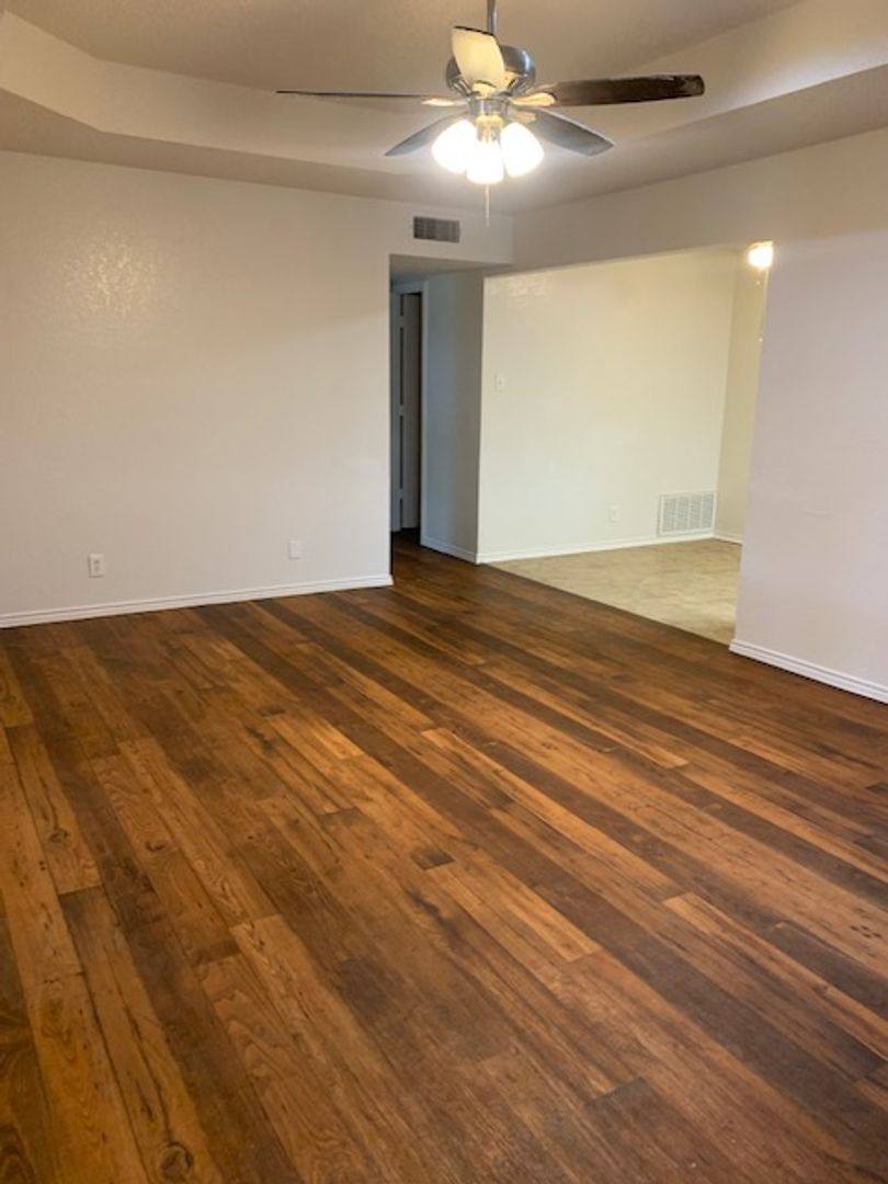 Townhouse for rent at 1149 Landsdale Lane, Fort Worth, TX 76179