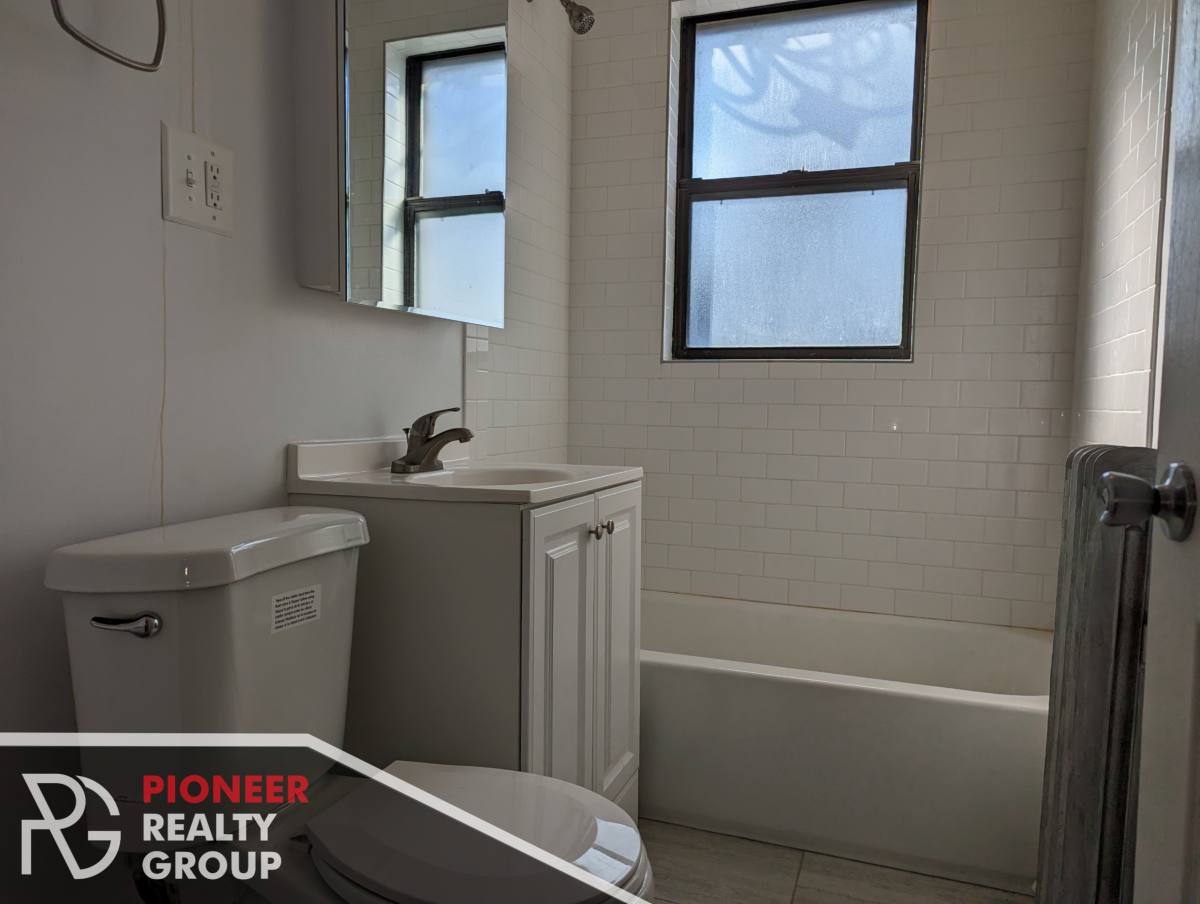 Apartment for rent at 2334 N Spaulding #1A, Chicago, IL 60618