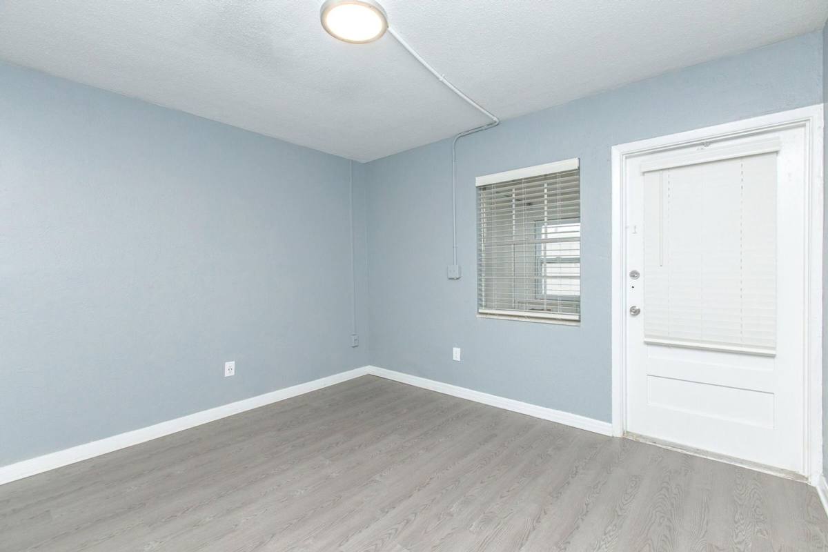 Apartment for rent at 3556 66th St N, Saint Petersburg, FL 33710