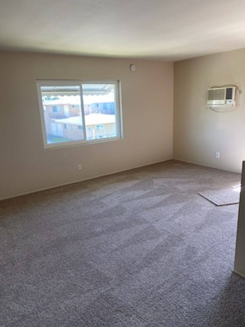 Apartment for rent at 255 E Navilla Place, Covina, CA 91723