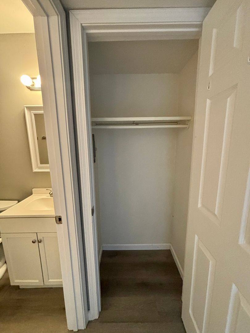 Townhouse for rent at 100 Arlington Way #A-105, Warrenton, MO 63383