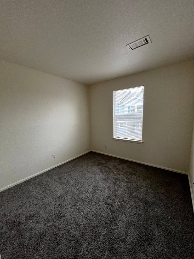 Townhouse for rent at 18909 E 58th Ave, Denver, CO 80249