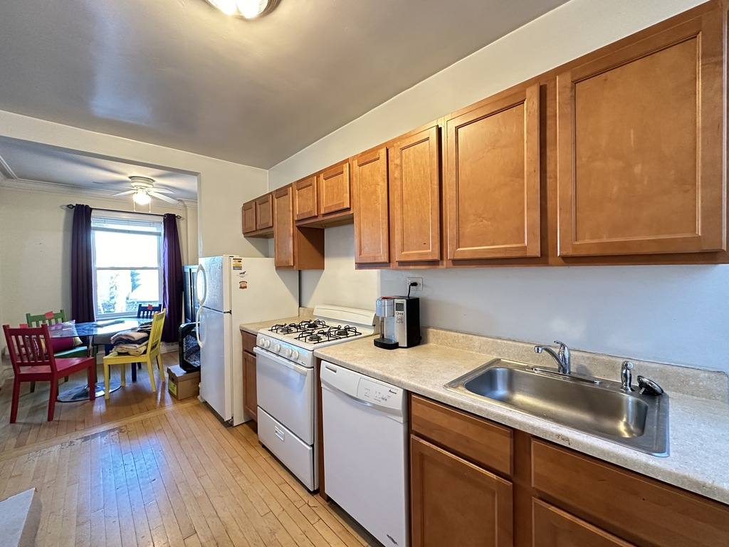 Apartment for rent at 918 18 Green Bay #A5, Winnetka, IL 60093