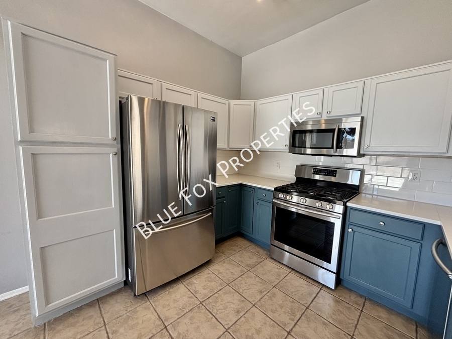 House for rent at 3715 S Escalante Oasis Place, Tucson, AZ 85730