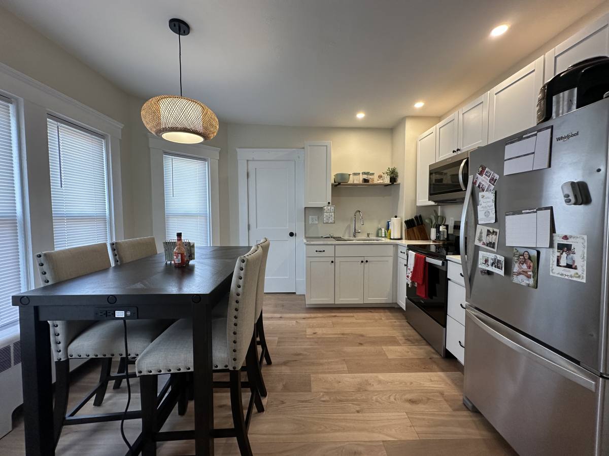 Apartment for rent at 304 Main St #2, Winthrop, MA 02152