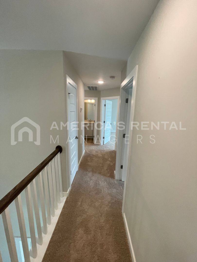 House for rent at 2141 Ellsworth Loop Rd SW, Cullman, AL 35055