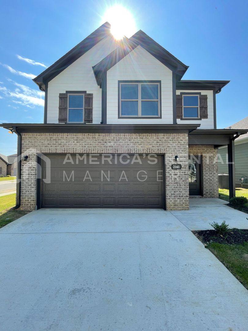 House for rent at 2141 Ellsworth Loop Rd SW, Cullman, AL 35055