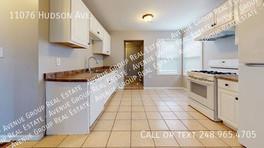House for rent at 11076 Hudson Ave, Warren, MI 48089