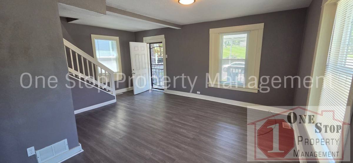House for rent at 501 Kensington Ave, Kansas City, MO 64124