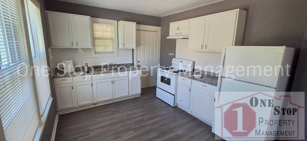 House for rent at 501 Kensington Ave, Kansas City, MO 64124