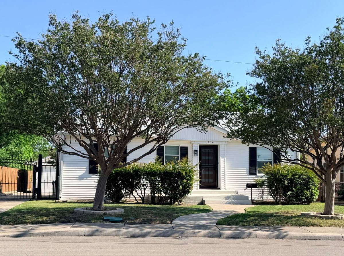 House for rent at 1214 Donaldson, San Antonio, TX 78228