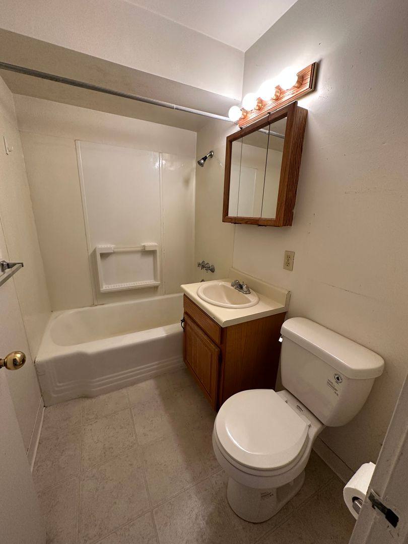 Apartment for rent at 4618 Fremont Ave N, Seattle, WA 98103