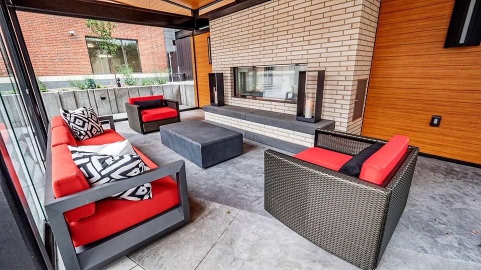 Townhouse for rent at 1477 W Lake St #535, Minneapolis, MN 55408