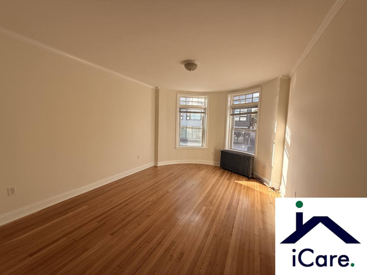 Apartment for rent at 17 Green St #B1, Brookline, MA 02446
