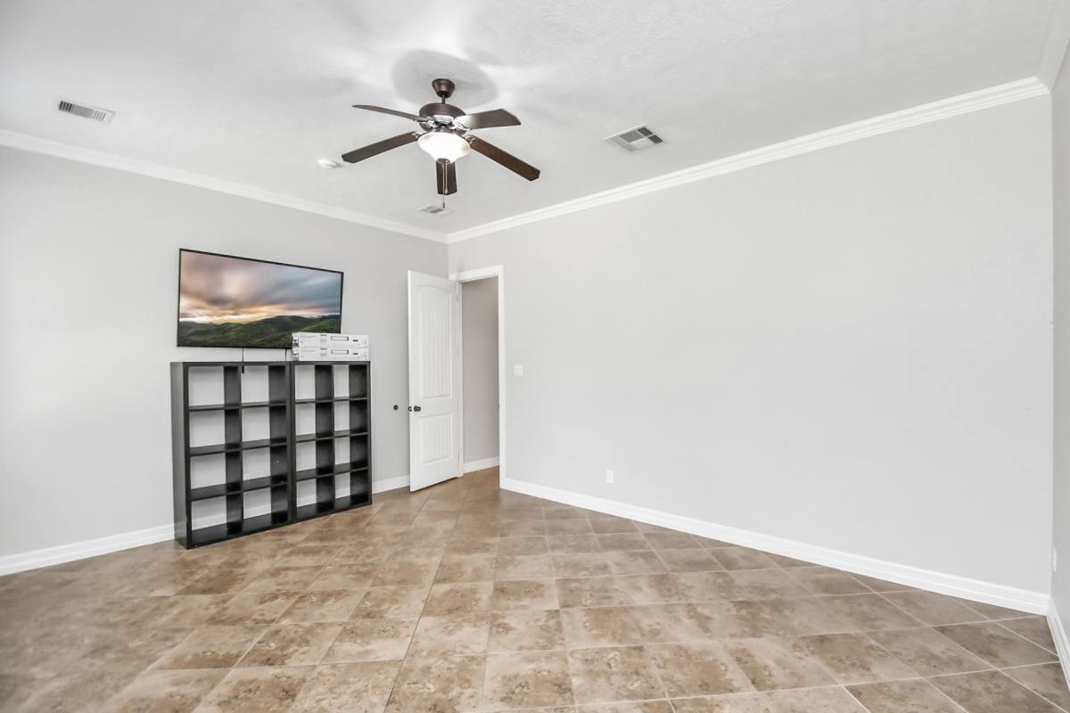 Apartment for rent at 160 Forest Trace Lane #160, Willis, TX 77378