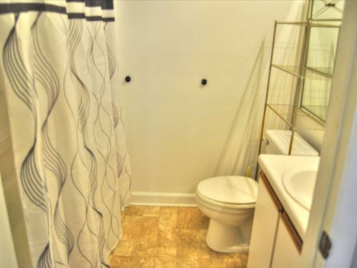 Apartment for rent at 1241 University Court, Raleigh, NC 27606