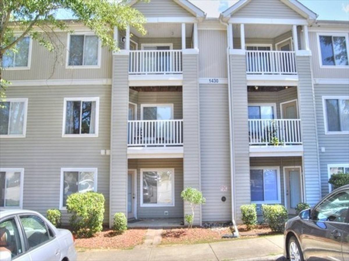 Apartment for rent at 1241 University Court, Raleigh, NC 27606